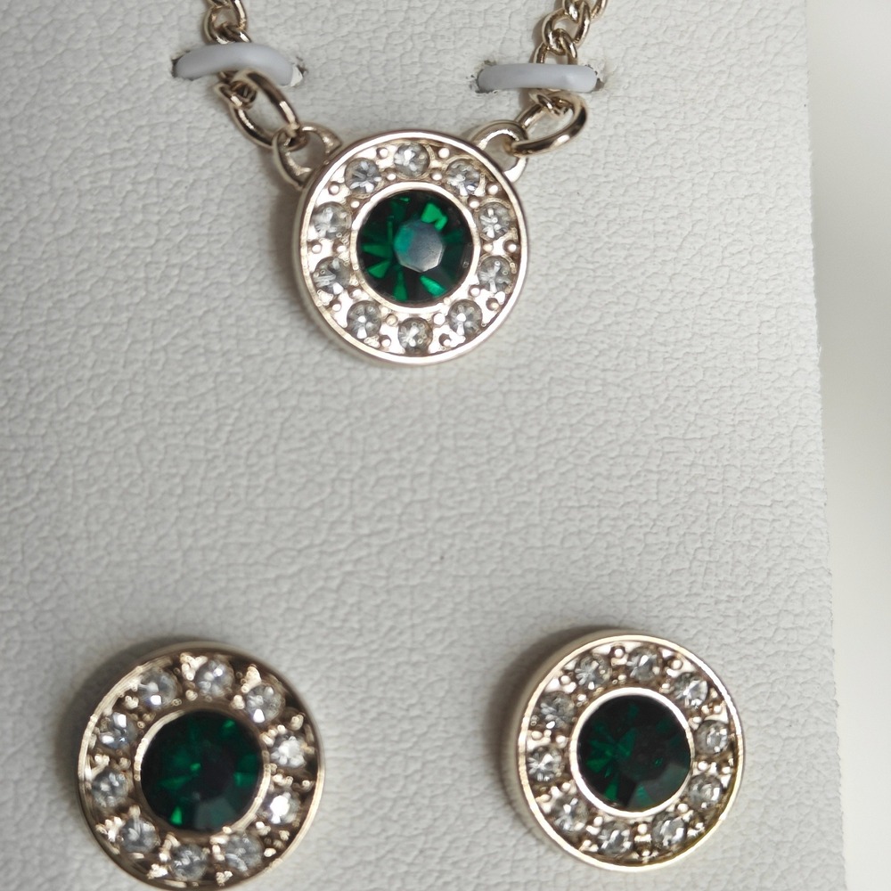 Emerald Green Crystal Halo Necklace and Stud Earrings Jewelry Set Gold Tone Gift